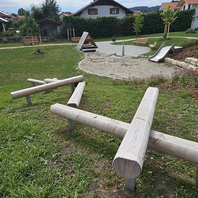 Spielplatz_St.Brevin_Ring_RICHTIG.jpg  